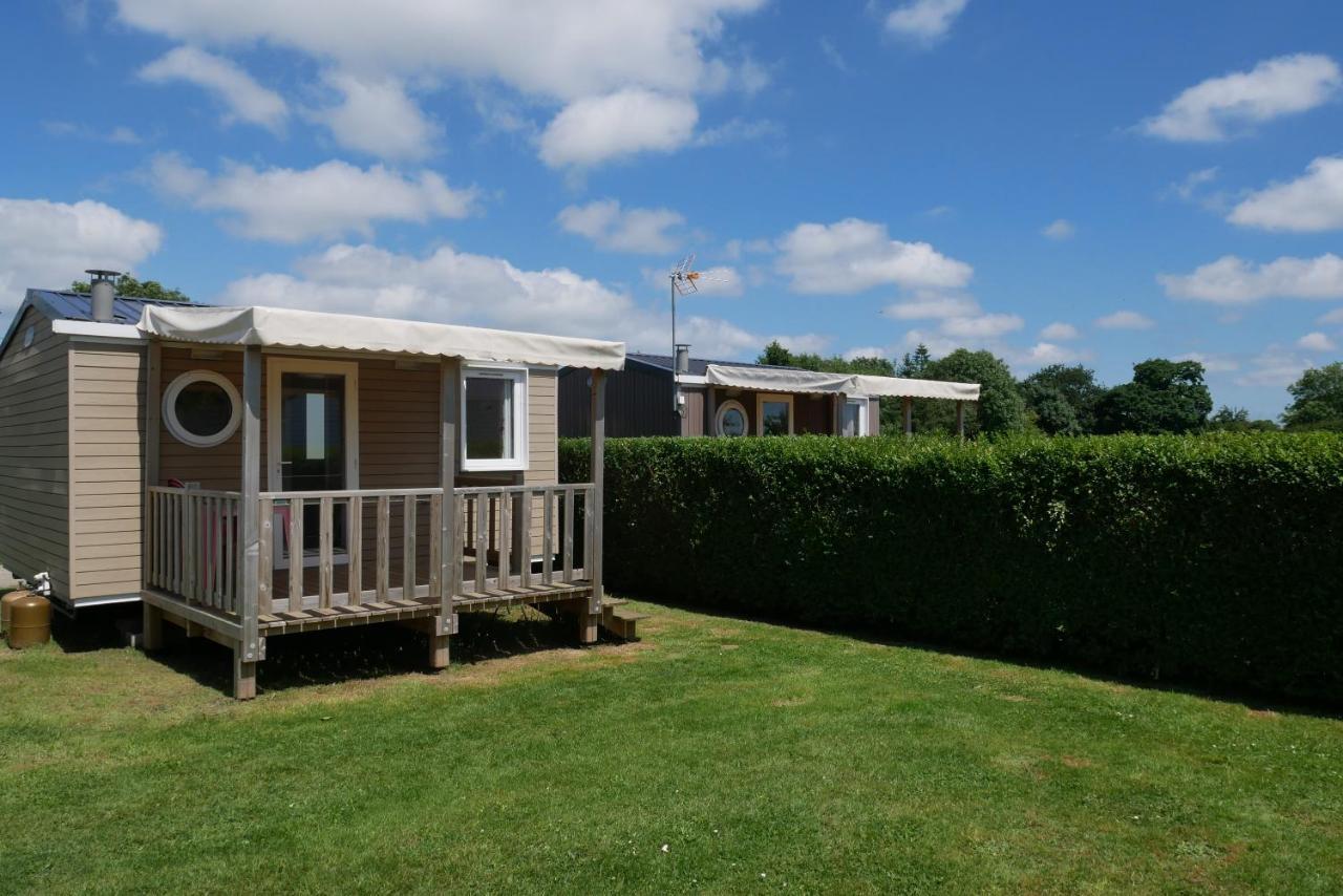Camping Sainte Mere Eglise Exterior foto